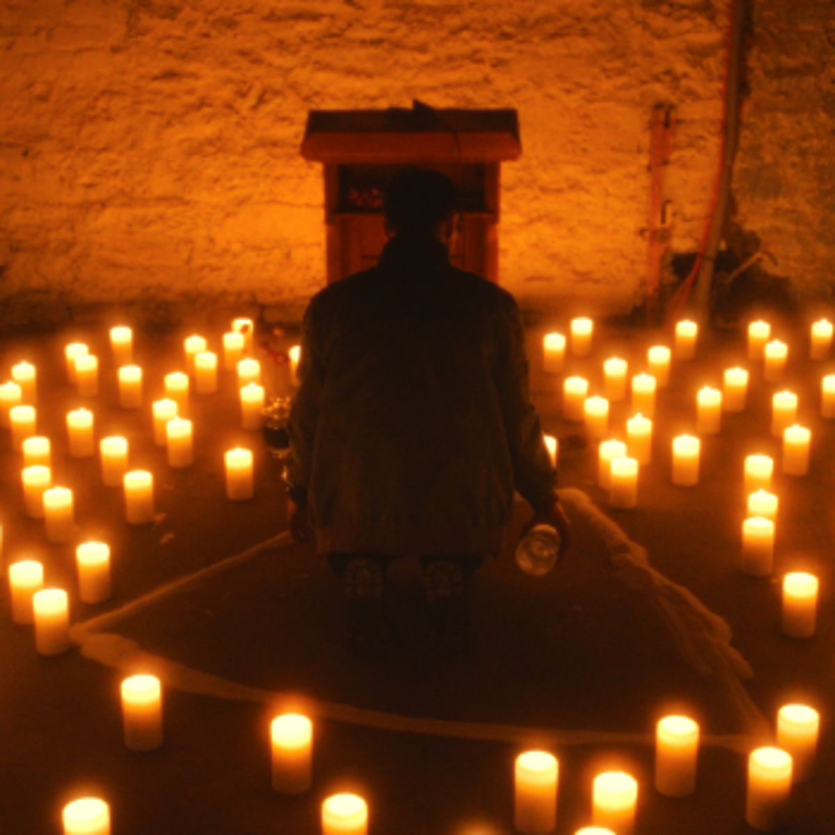 sign up to the mailing list ◁