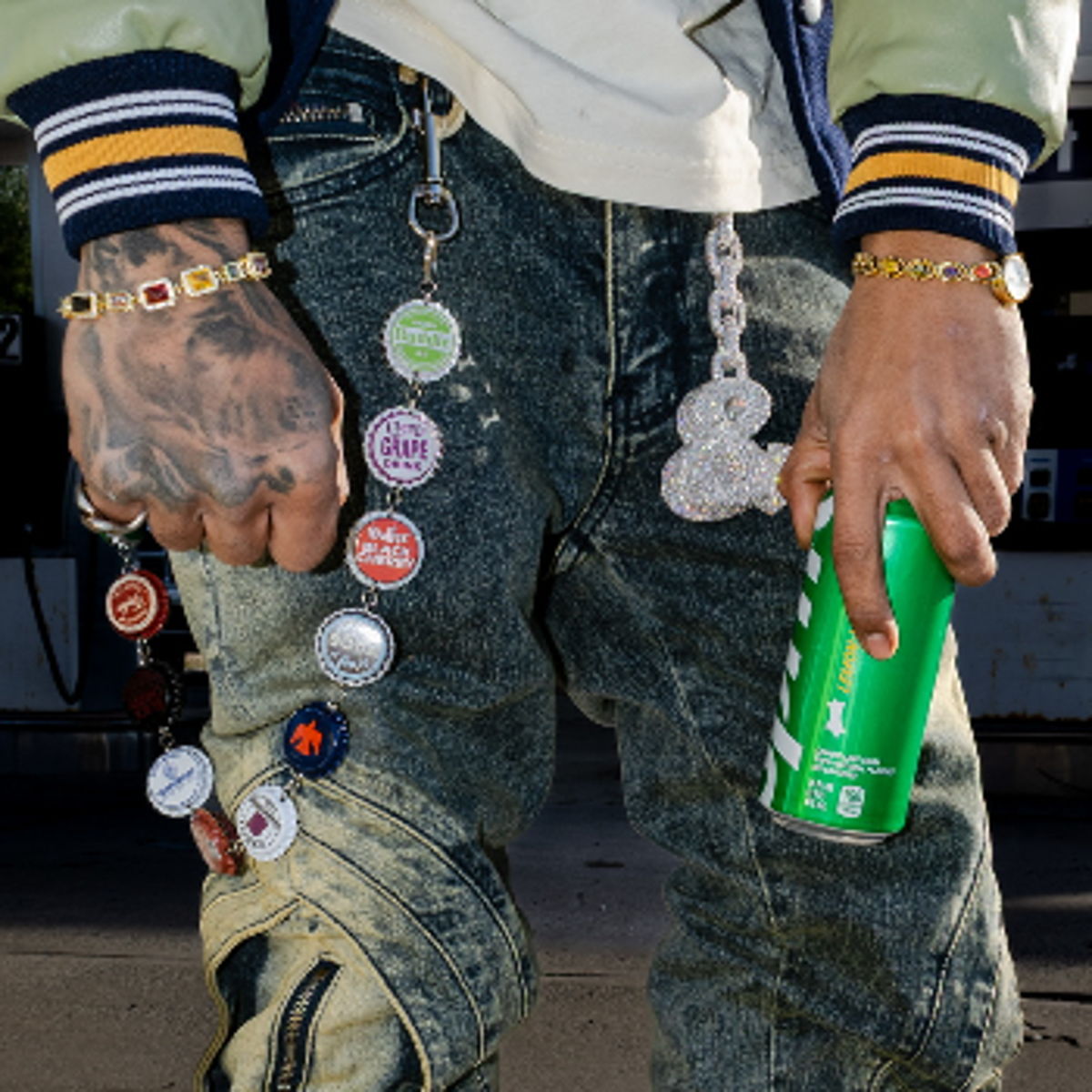 Borntooreal Jewelry Code: Paw15