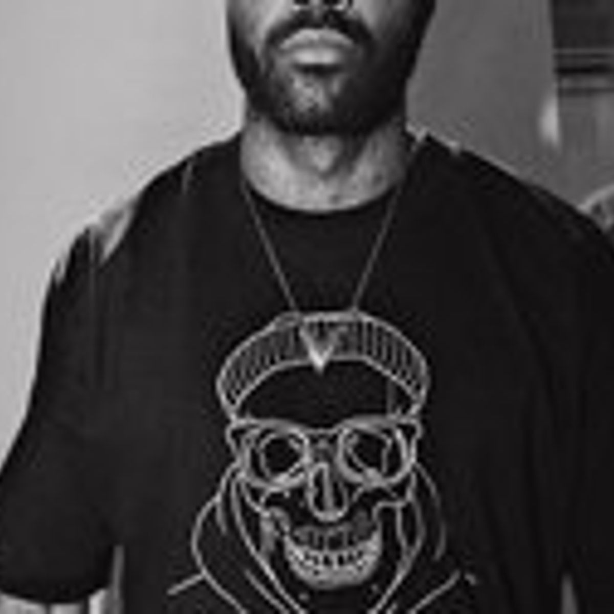 Black Misfit T-Shirt