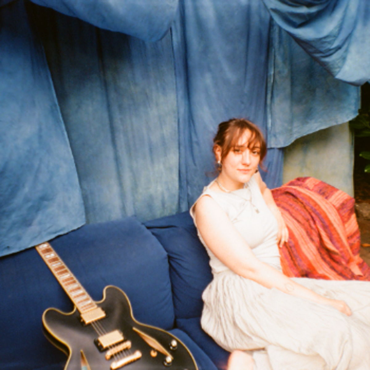 sign up for insider info, gigs & treats !
