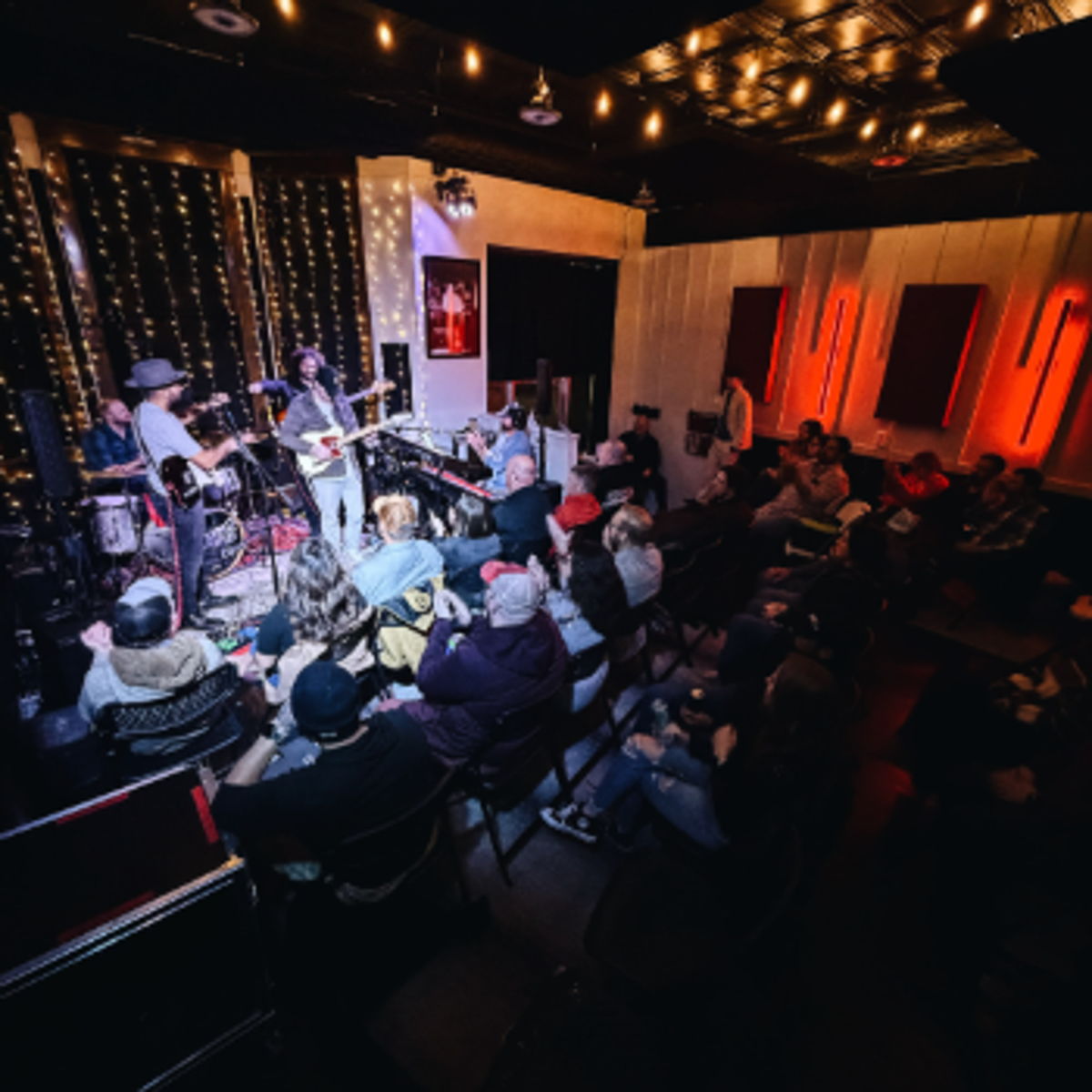 Don't Even Know Ya (LIVE) 